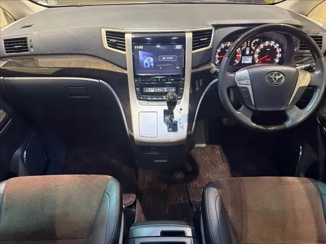 Toyota Alfaord 240S Typegold Ii 2013 photo 3