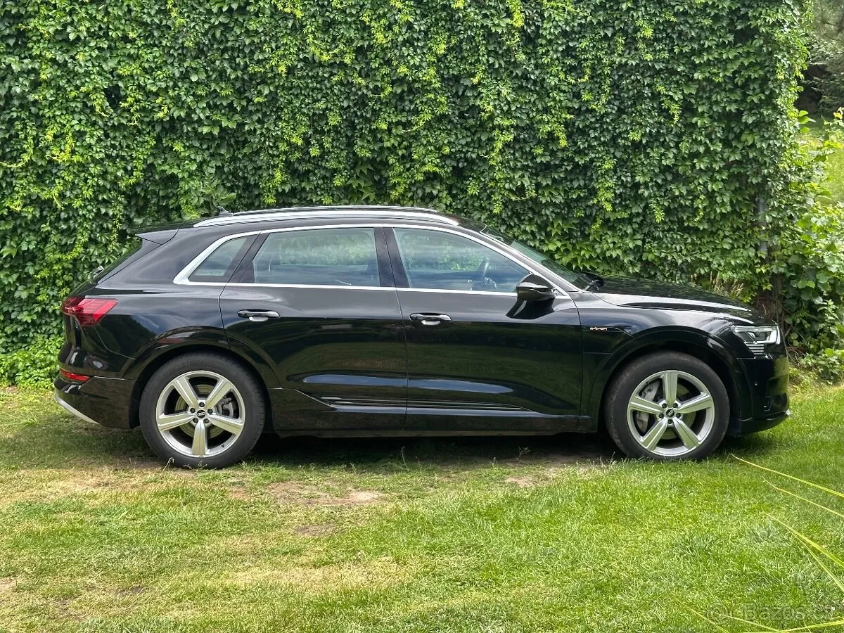 Audi E-Tron 2020 photo 4