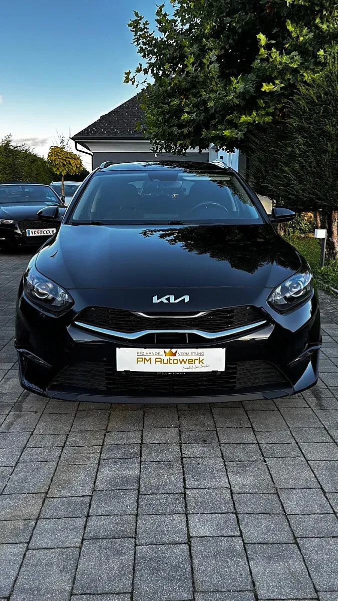 Kia Ceed 2023 photo 2