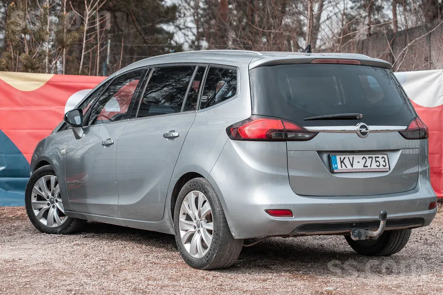 Opel Zafira 2013 photo 4