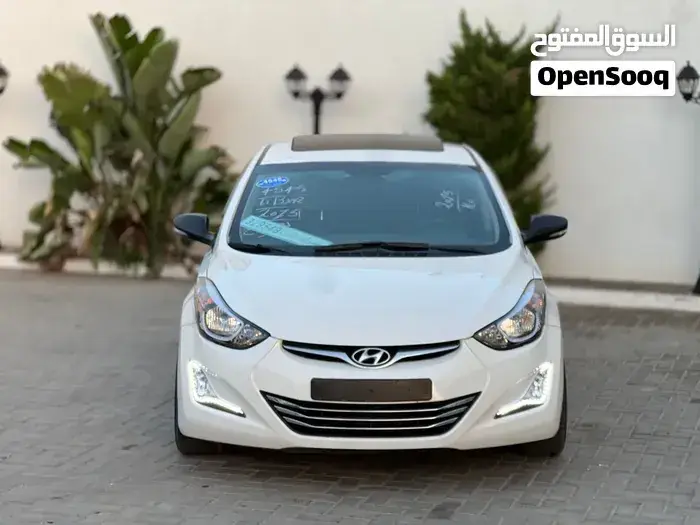 Hyundai Elantra 2015 photo 4