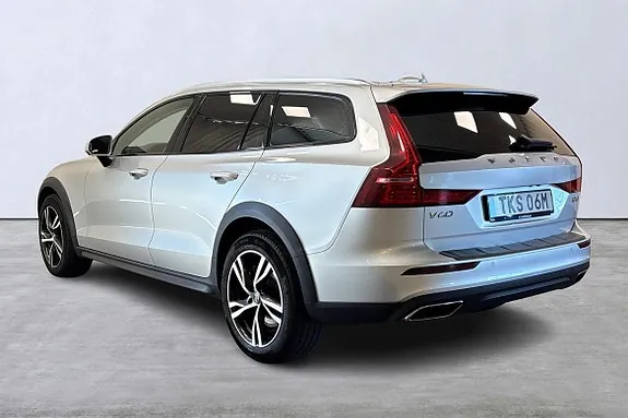Volvo V60 Cross Country 2020 photo 4