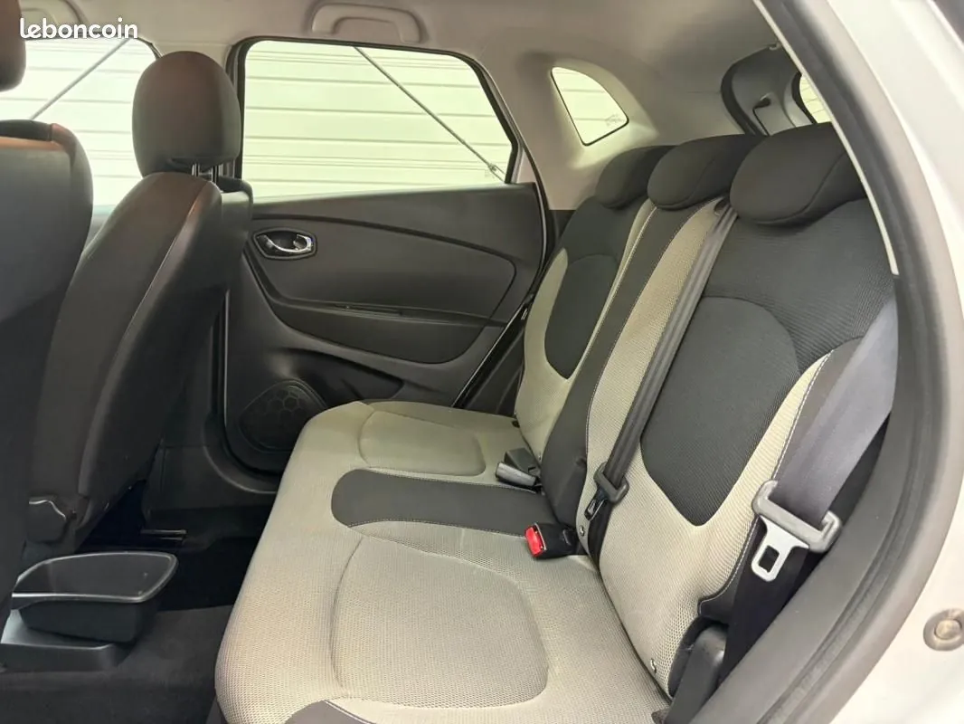 Renault Captur 2015 photo 4