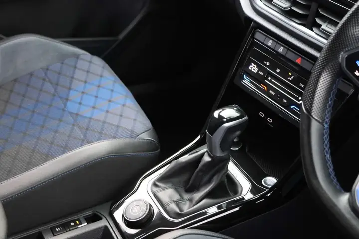 Volkswagen T-Roc 2022 photo 4