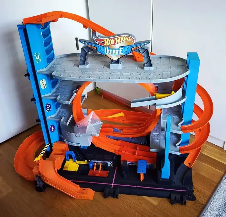 Hot Wheels City Ultimate Parkgarage