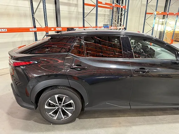 Lexus Rz450E 2023 photo 4