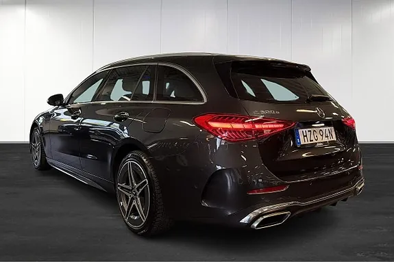 Mercedes-Benz C300 E 2024 photo 4