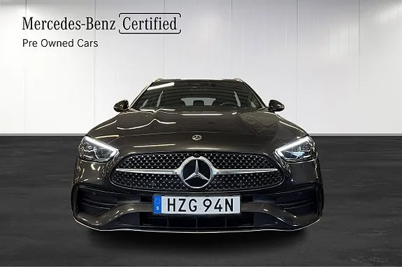 Mercedes-Benz C300 E 2024 photo 2