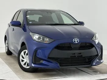 Toyota Yaris 2022 photo 2