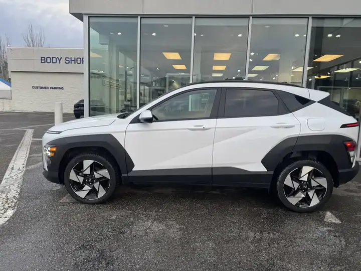 Hyundai Kona 2025 photo 2