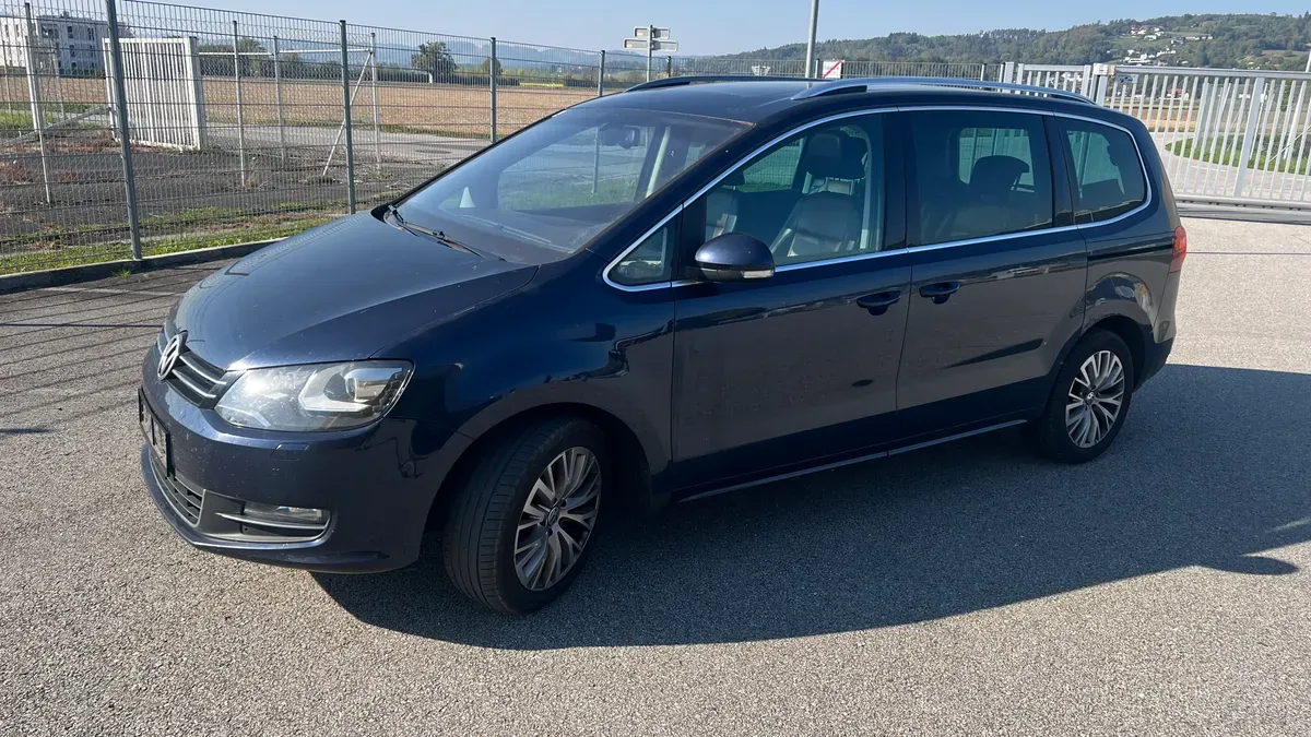 Volkswagen Sharan 2010 photo 2