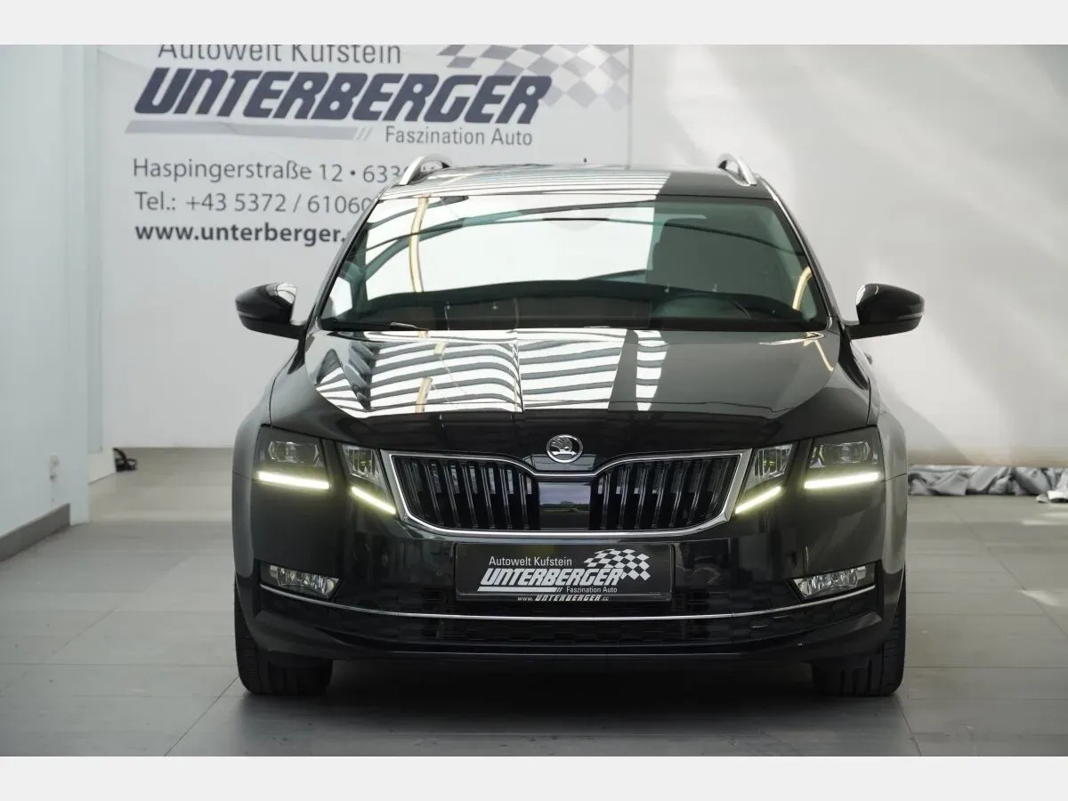 Skoda Octavia 2019 photo 2