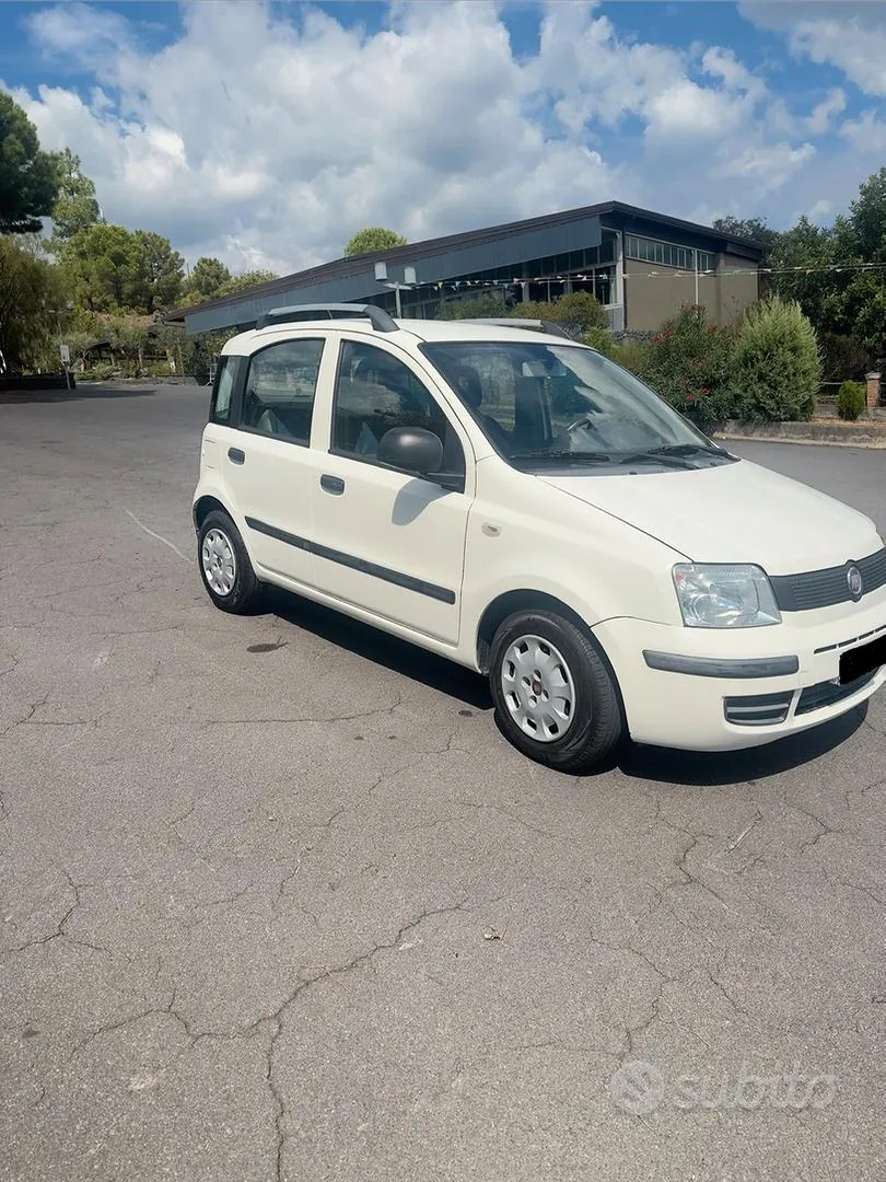 Fiat Panda 2011 photo 2