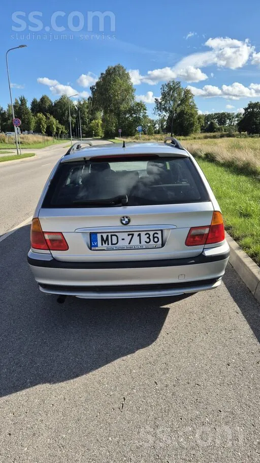 BMW 318I 2002 photo 4