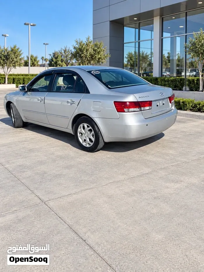 Hyundai Sonata 2007 photo 2