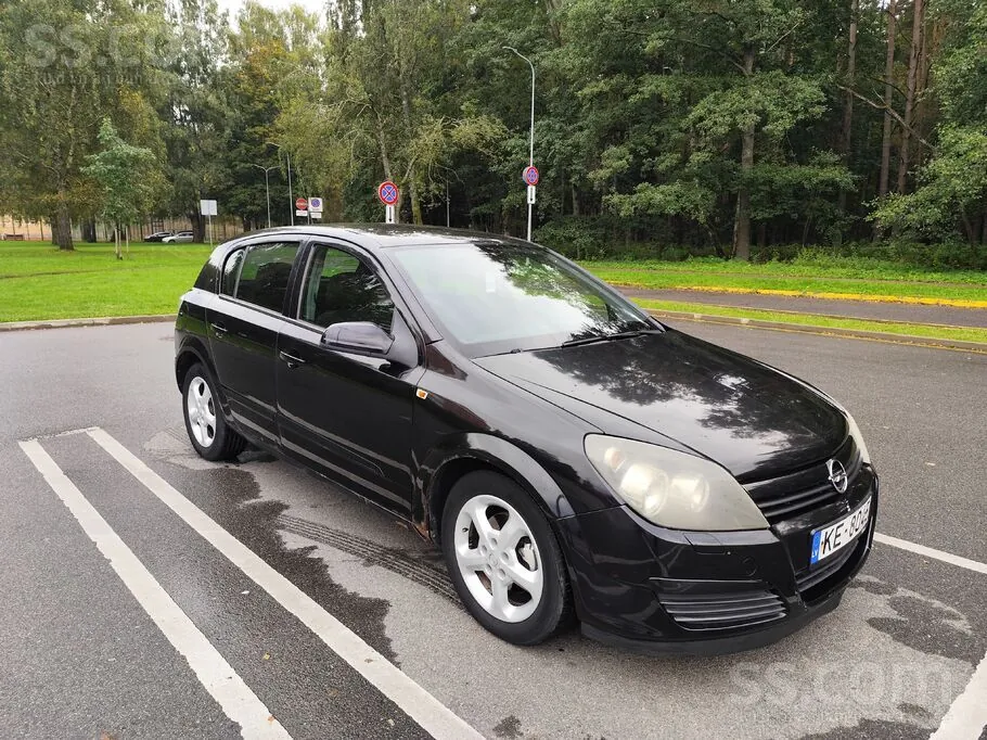 Opel Astra 2004 photo 2
