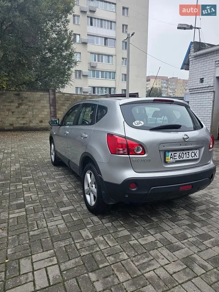 Nissan Qashqai 2008 photo 3