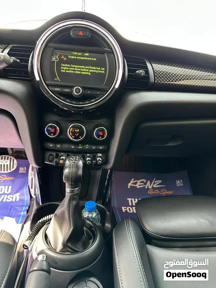 Mini Cooper S 2018 photo 2
