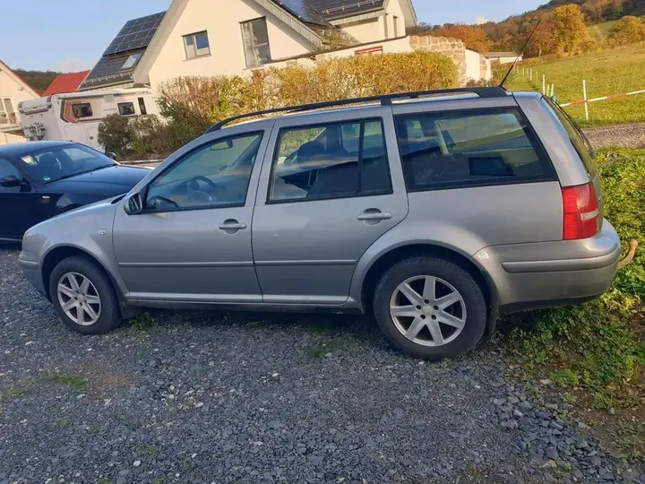 Volkswagen Golf Variant