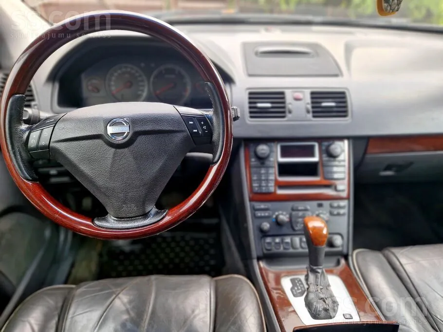 Volvo Xc90 2004 photo 2