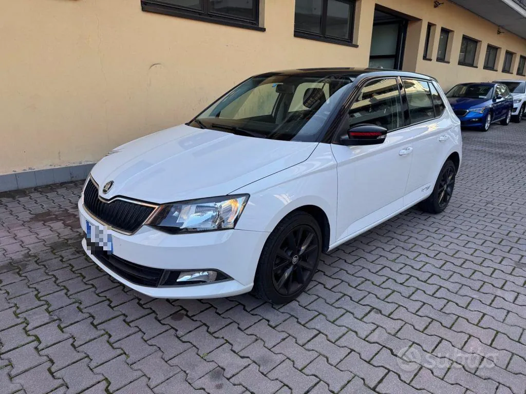 Skoda Fabia 2016 photo 3