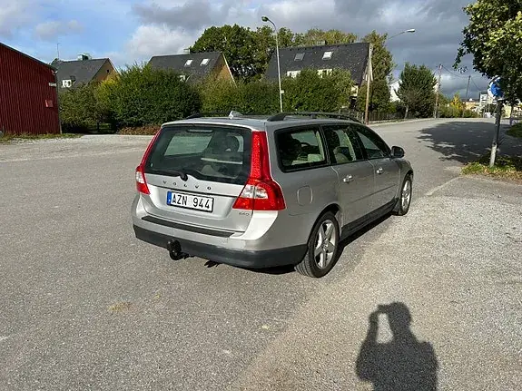 Volvo V70 2008 photo 3