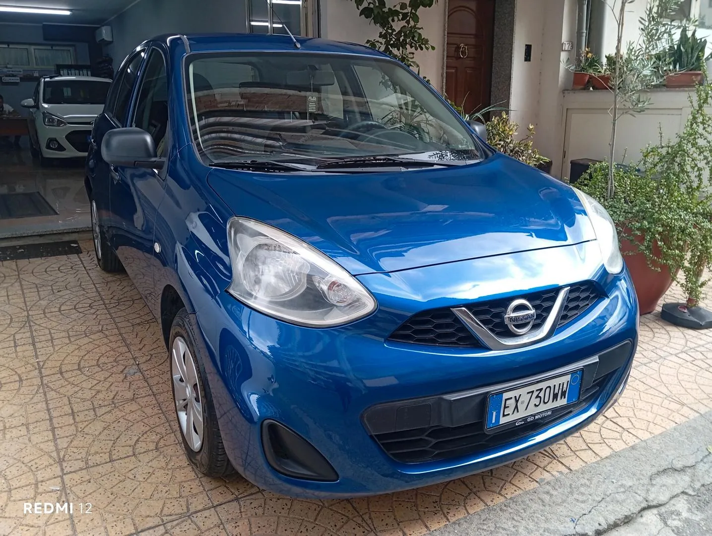 Nissan Micra 2015 photo 2