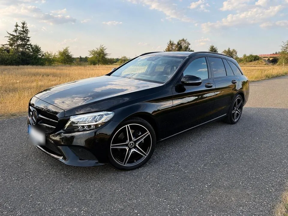 Mercedes-Benz C 220
