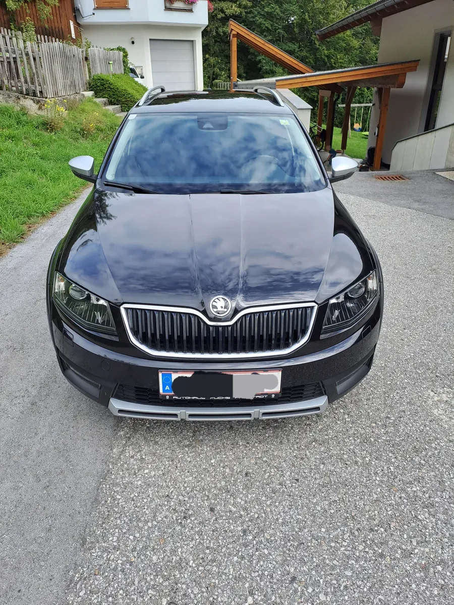 Skoda Octavia 2015 photo 2