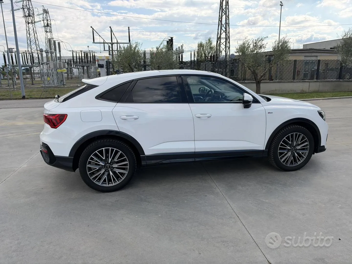Audi Q3 2023 photo 5