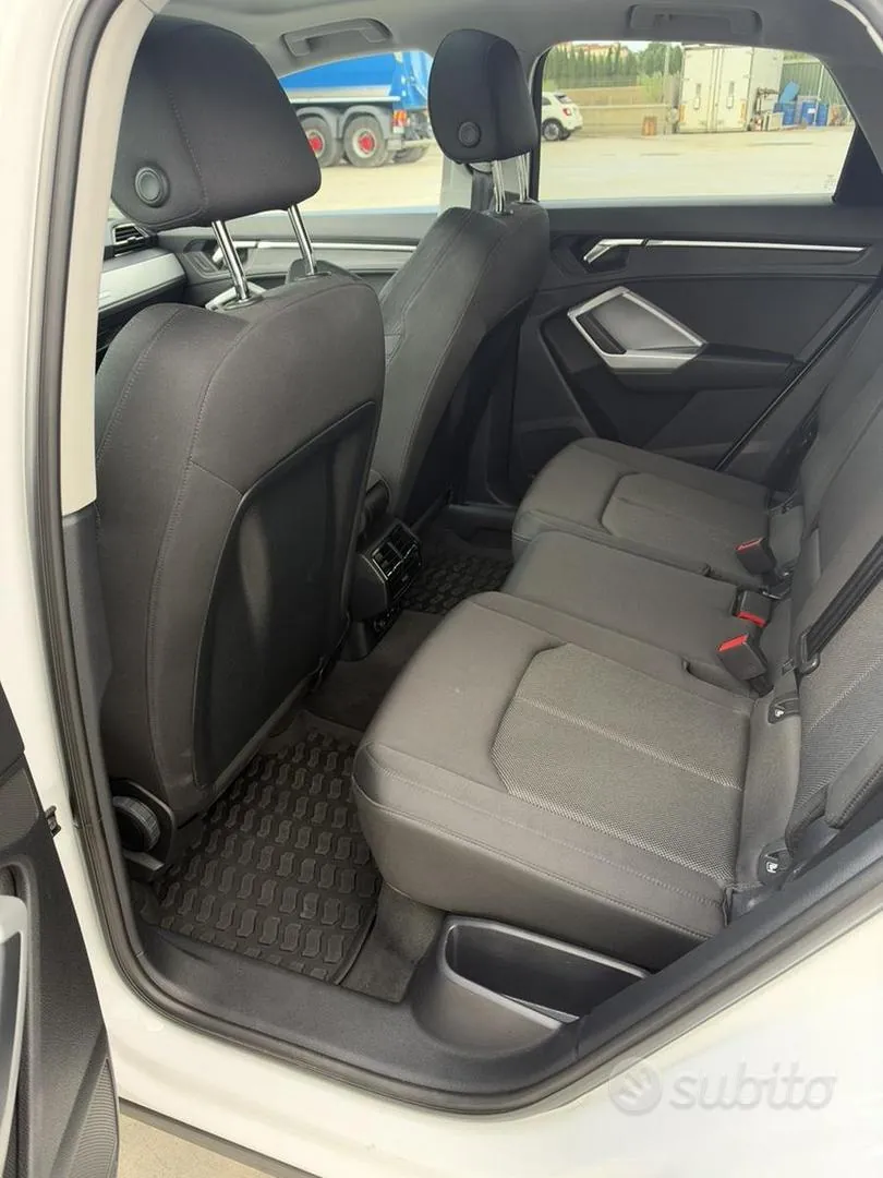 Audi Q3 2023 photo 4