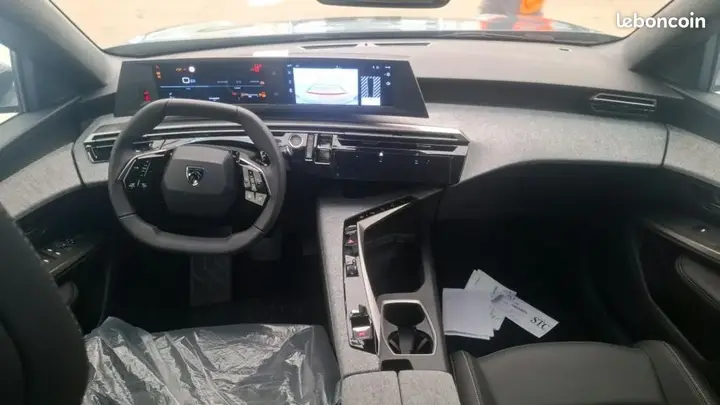 Peugeot 5008 2025 photo 5