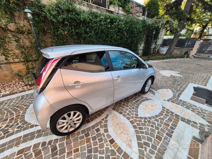 Toyota Aygo 2017 photo 3