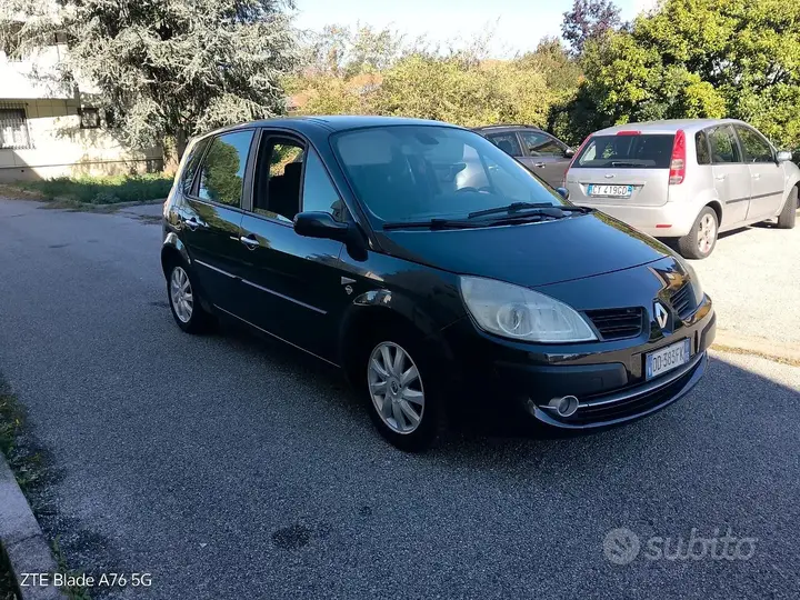 Renault Grand Scénic