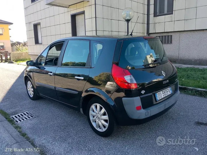Renault Grand Scénic 2006 photo 3