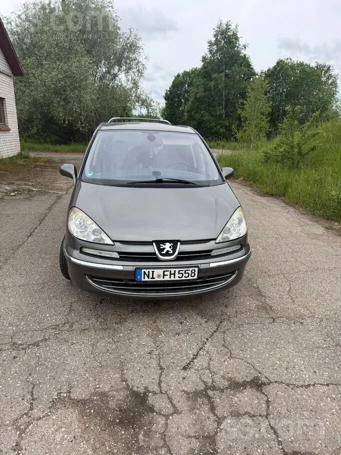 Peugeot 807