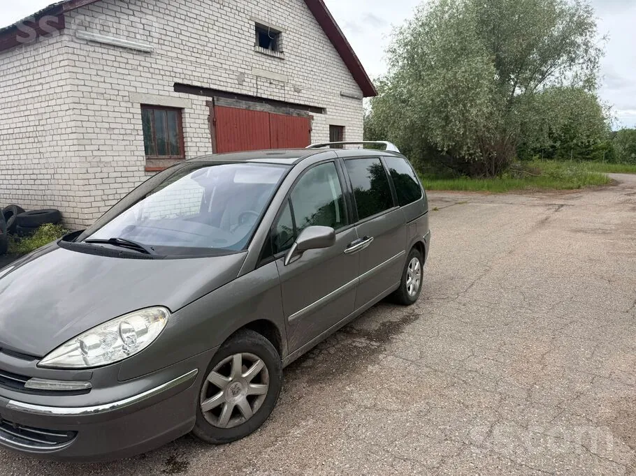 Peugeot 807 2009 photo 2