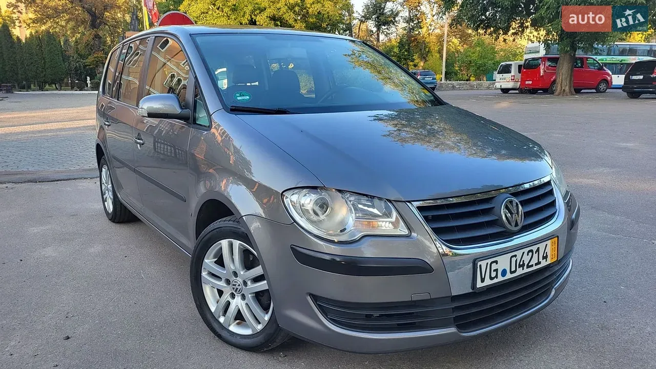 Volkswagen Touran