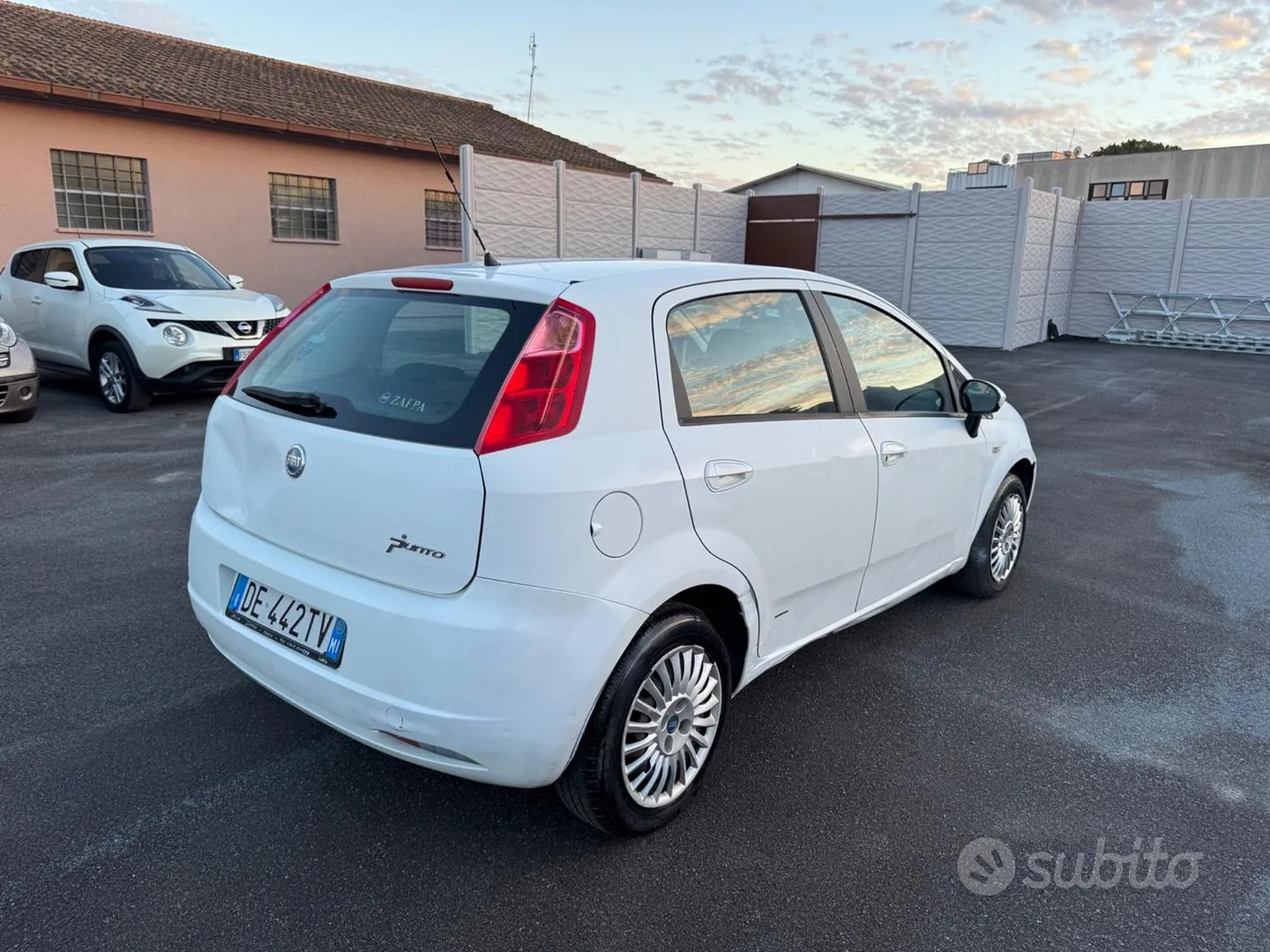 Fiat Punto 2007 photo 2
