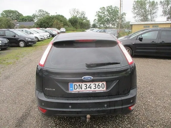 Ford Focus 2010 photo 4