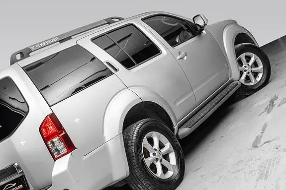 Nissan Pathfinder 2012 photo 4