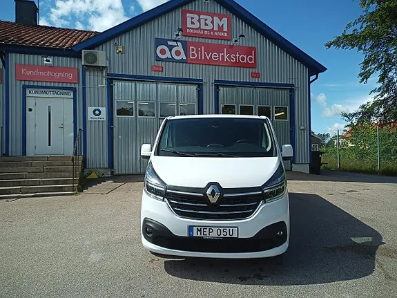 Renault Trafic 2021 photo 2