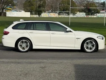 BMW 523I 2017 photo 3
