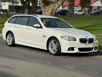 BMW 523I 2017 photo 2