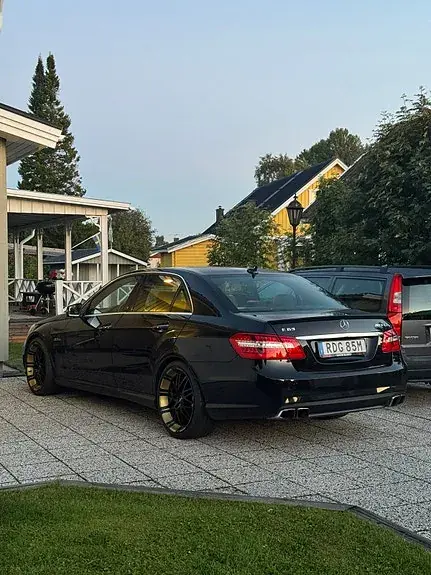 Mercedes-Benz E 63 Amg 2011 photo 4