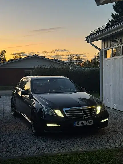 Mercedes-Benz E 63 Amg 2011 photo 2
