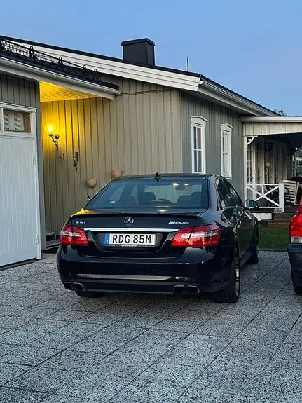 Mercedes-Benz E 63 Amg 2011 photo 3