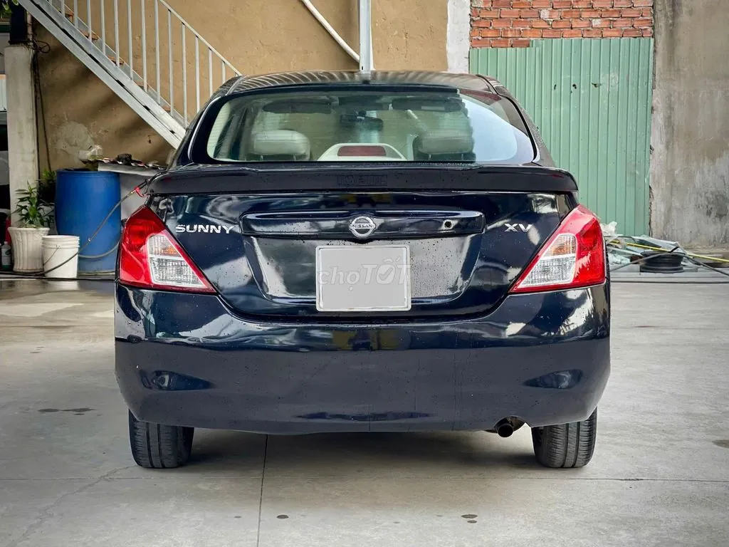 Nissan Sunny 2014 photo 4