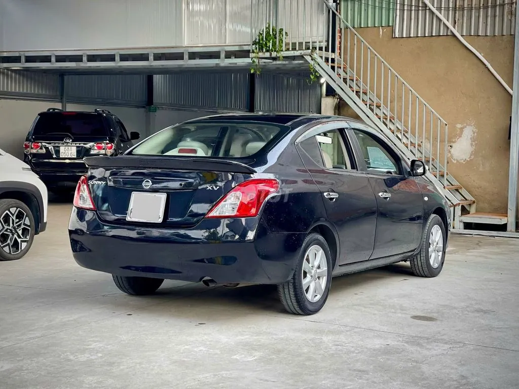 Nissan Sunny 2014 photo 3
