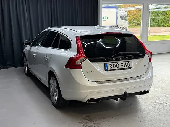 Volvo V60 2015 photo 3